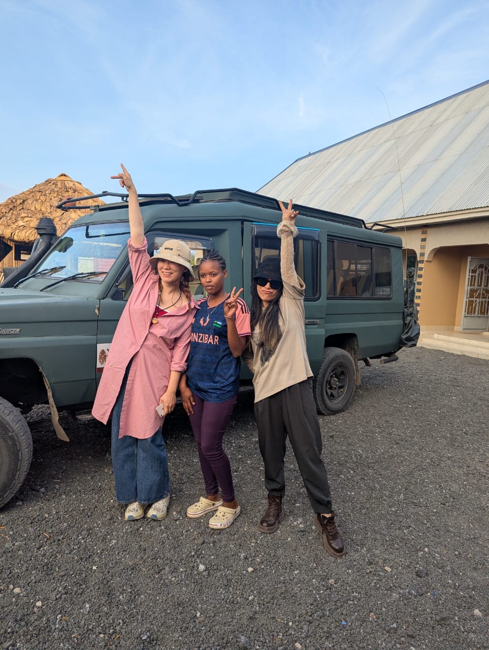 Guests with the Latest Safaris crew before departure
